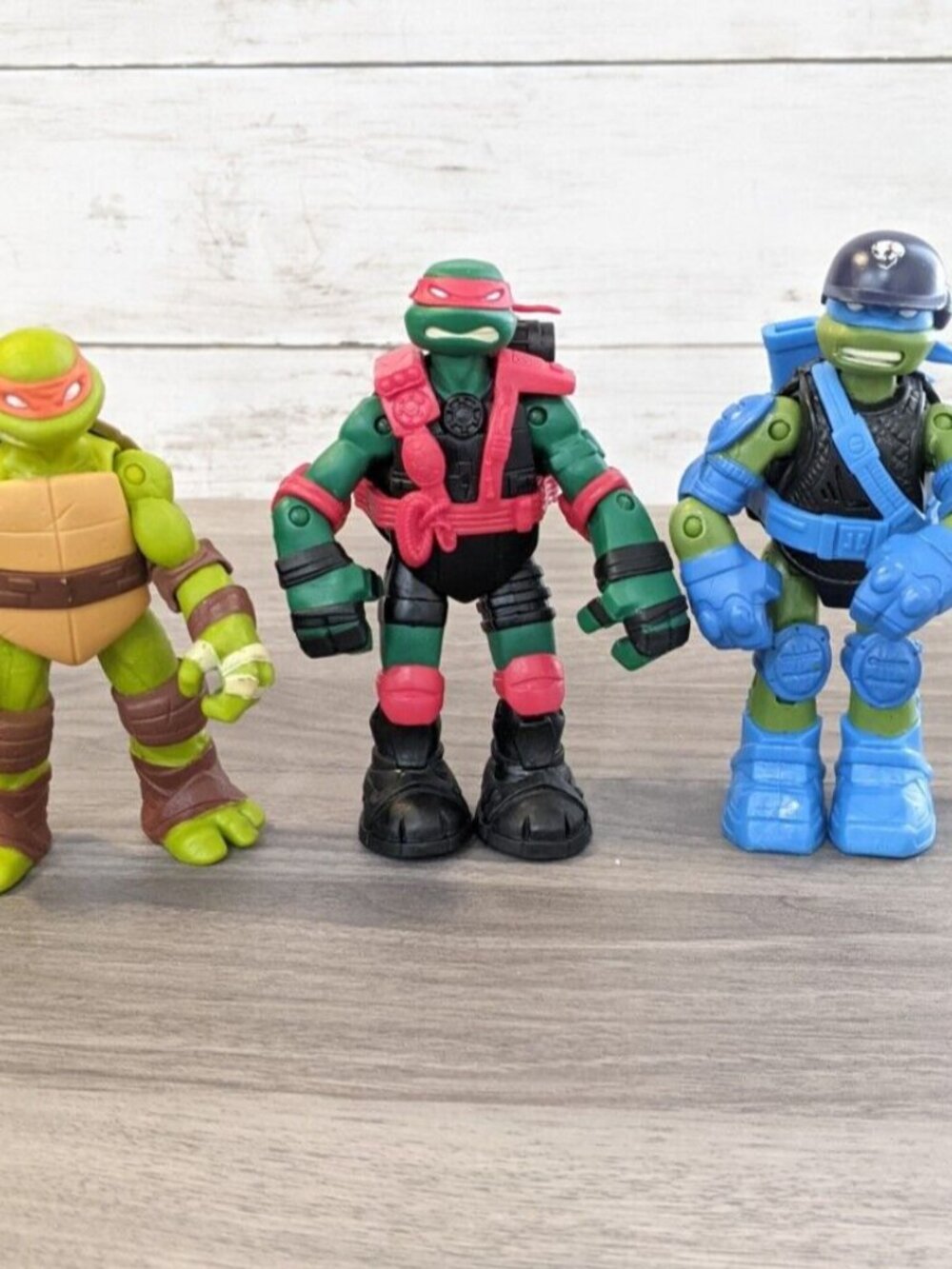 LOT of 8 teenage Mutant ninja turtles action figures - Picture 7 of 13